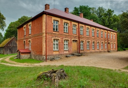 Aicinām iedzīvotājus izteikt viedokli par Rozulas skolas tālāku izmantošanu