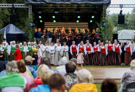 FOTOGALERIJA: Pārgaujas svētki Raiskumā